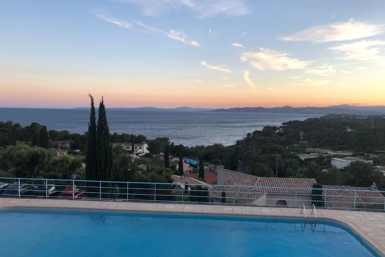Διαμέρισμα Apt With Swimming Pool 500M From The Beach Saint-Raphaël
