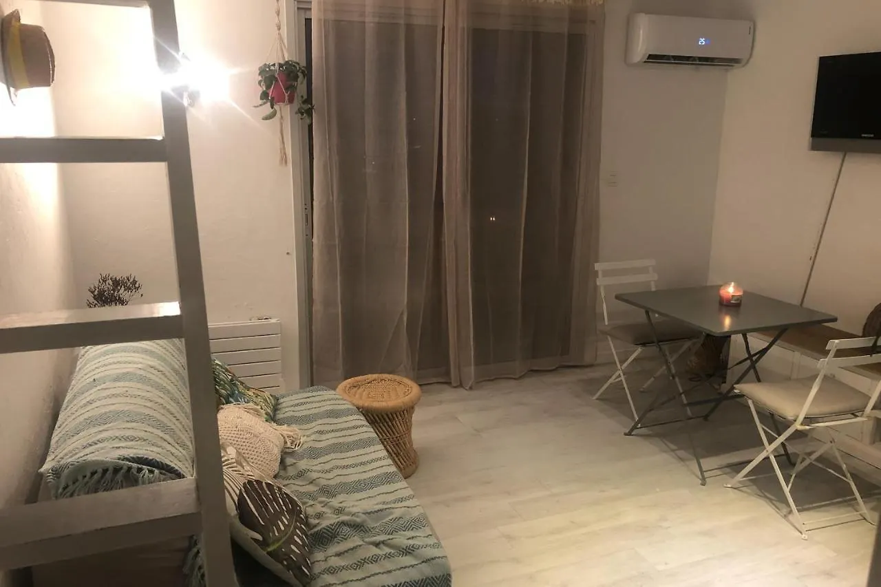 Apt With Swimming Pool 500M From The Beach Saint-Raphaël Διαμέρισμα