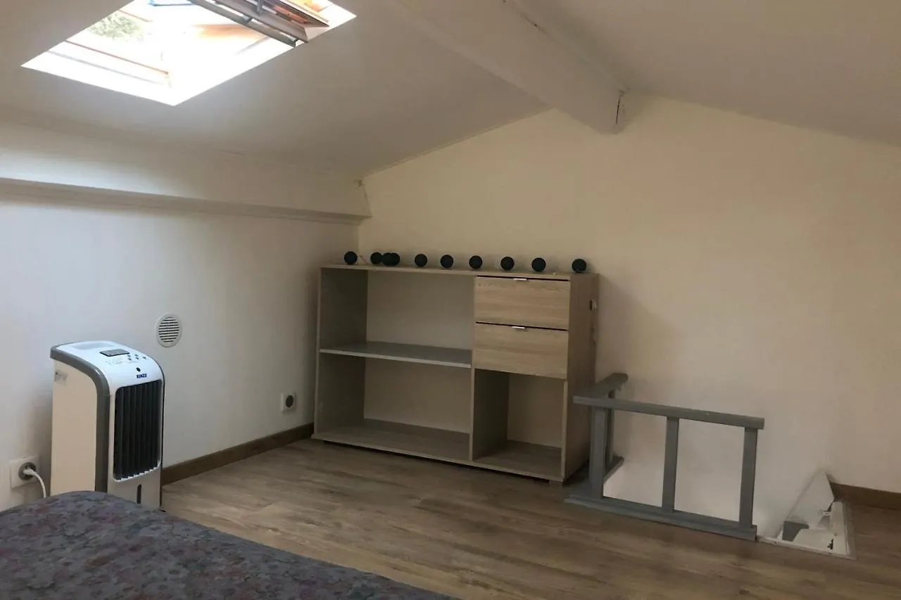 Apt With Swimming Pool 500M From The Beach Сен-Рафаэль